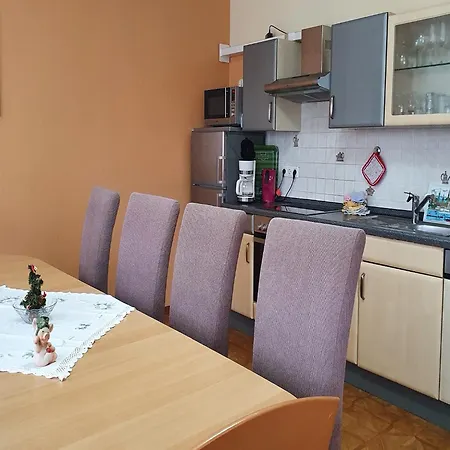 Apartment With Private Terrace In Homberg *